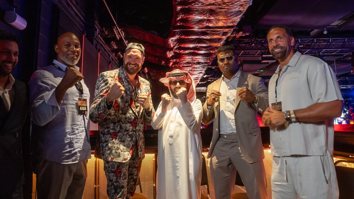 Turki Al-Sheikh ha recuperado su agenda y ya conoce el límite salarial del Almería.