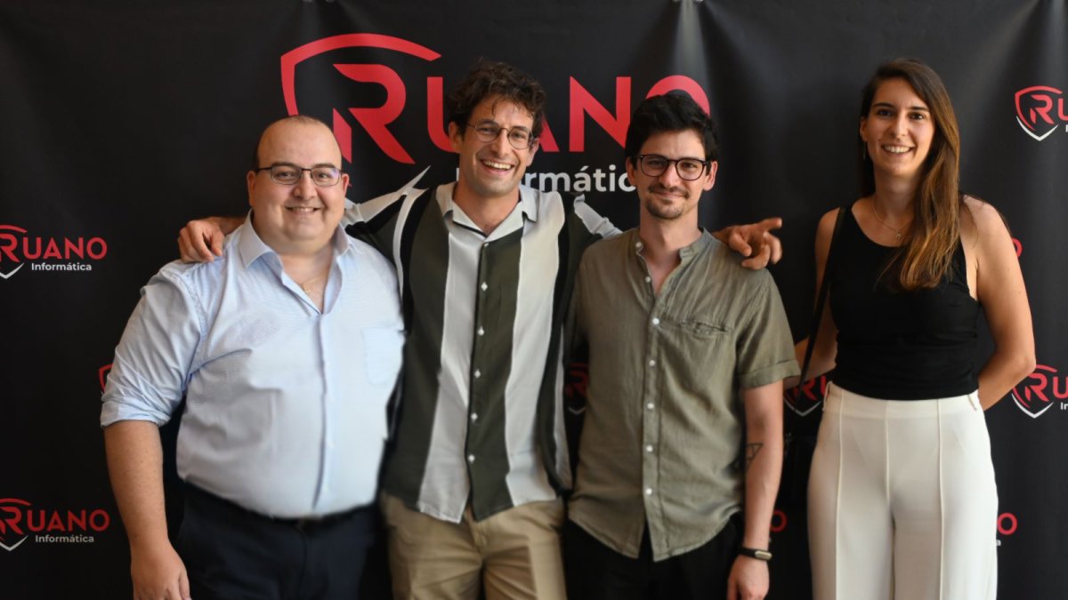 30 años bien merecen un regalo.