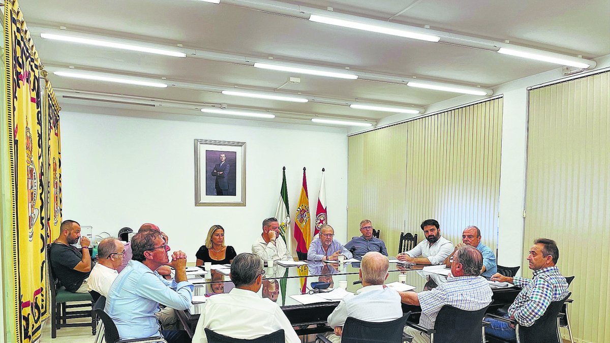 El jurado, deliberando.