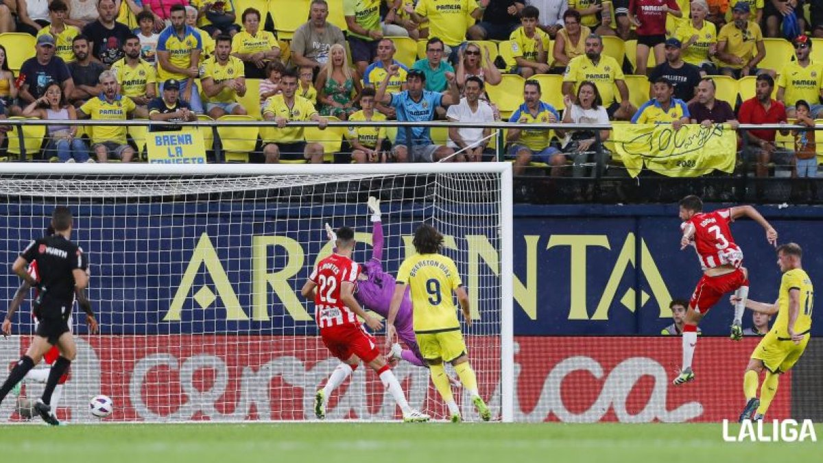 La defensa o el sistema defensivo del Almería no funciona esta temporada.