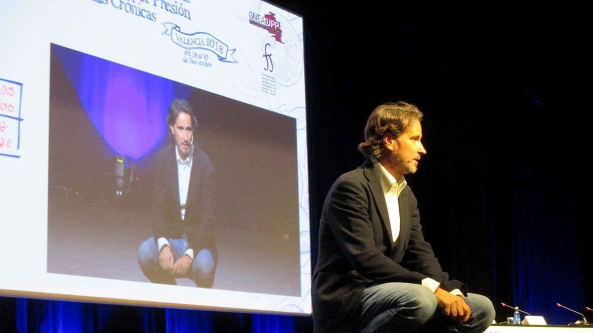 El formador especializado en psicología positiva Victor Küppers.