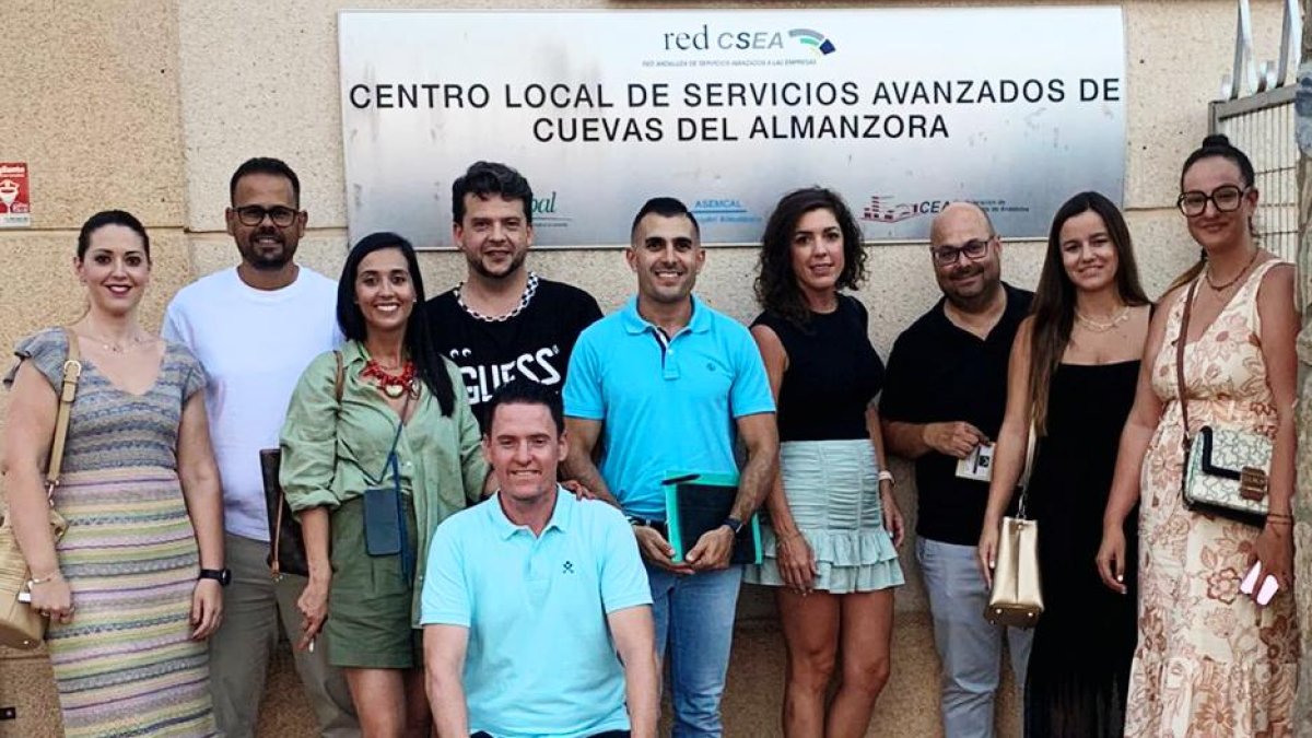 La nueva junta directiva de Asmepal.