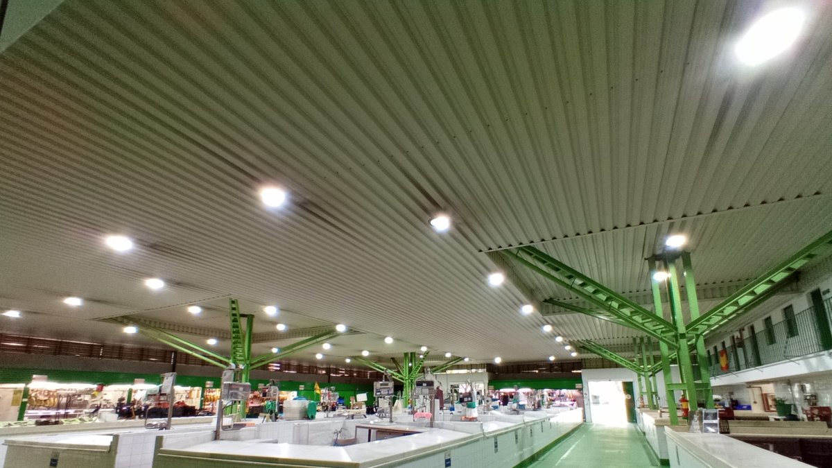 Interior del Mercado de Los Ángeles