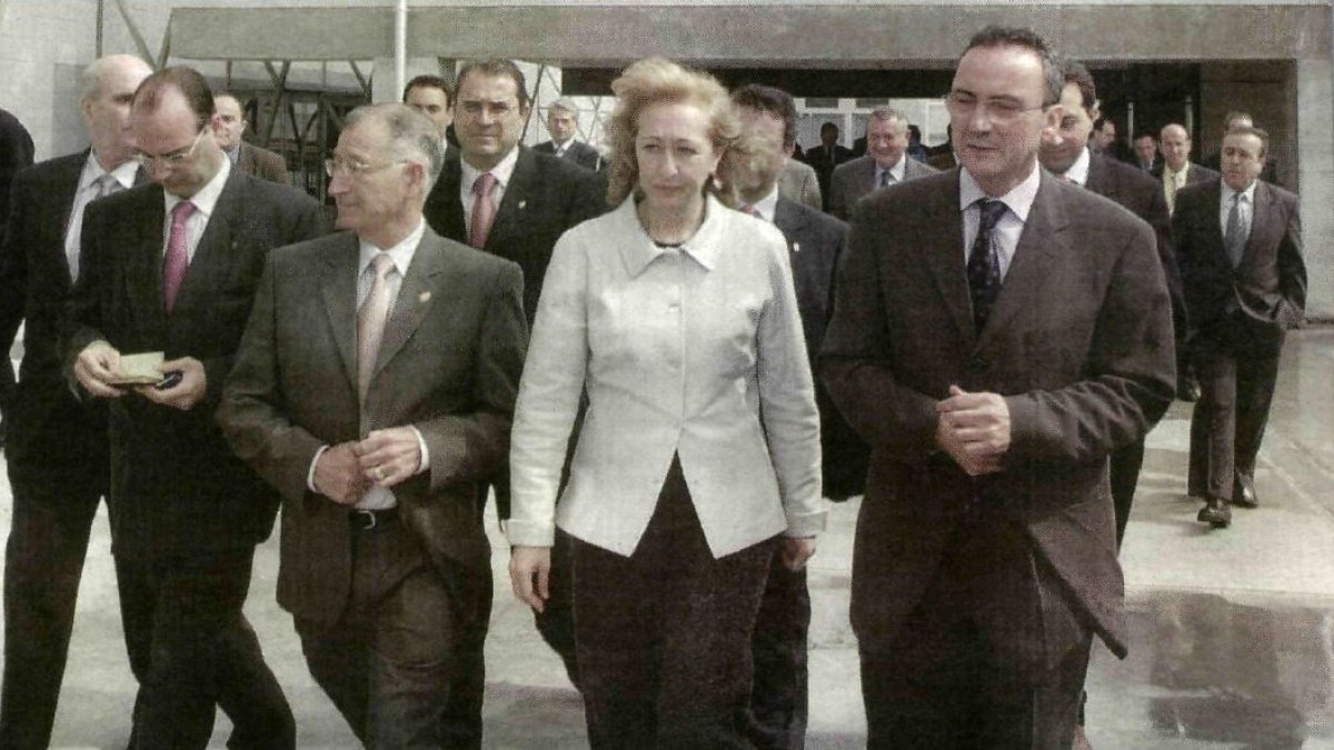 Luis Rogelio Rodríguez, Gabriel Amat, Fuensanta Coves y Paco Cosentino en la inauguración del Palacio en 2002.