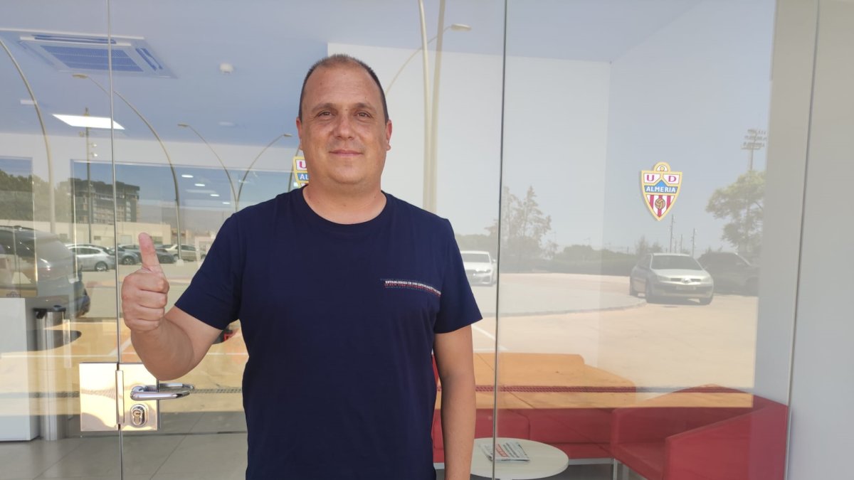 Alberto Lasarte, una de las opciones para el banquillo de forma interina.