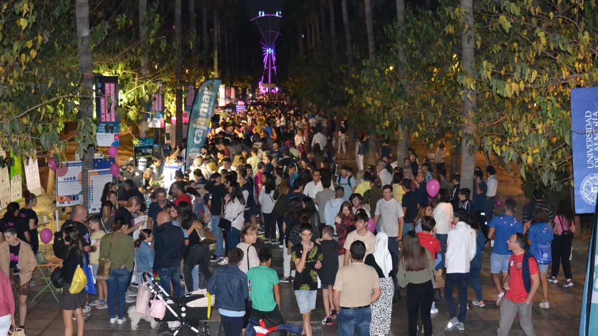 Cerca de 14.000 personas disfrutaron de La Noche Europea de los Investigadores el año pasado.