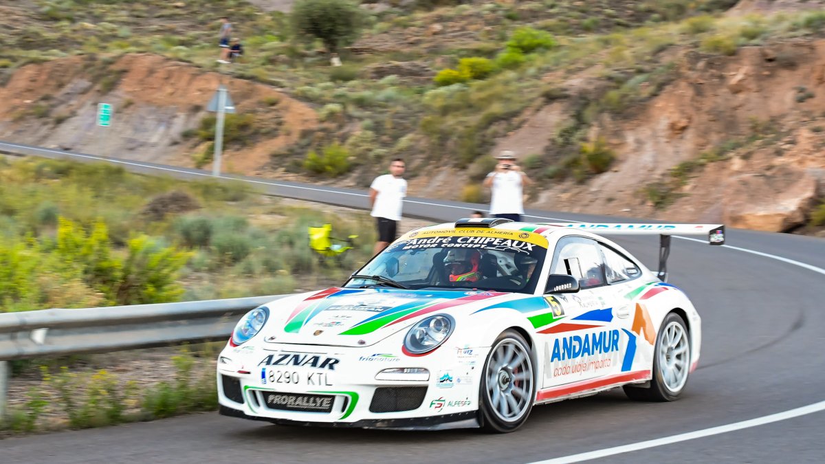 Los vencedores Aznar y Román