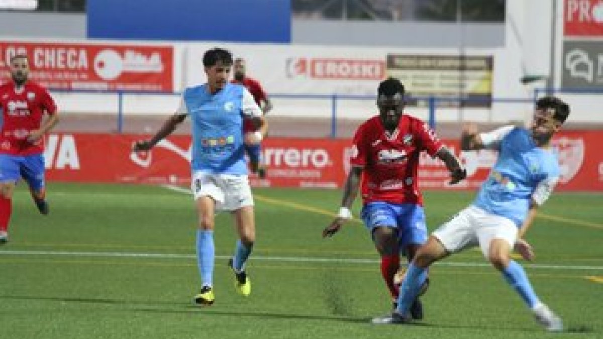 Los celestes siempre fueron a por el partido.