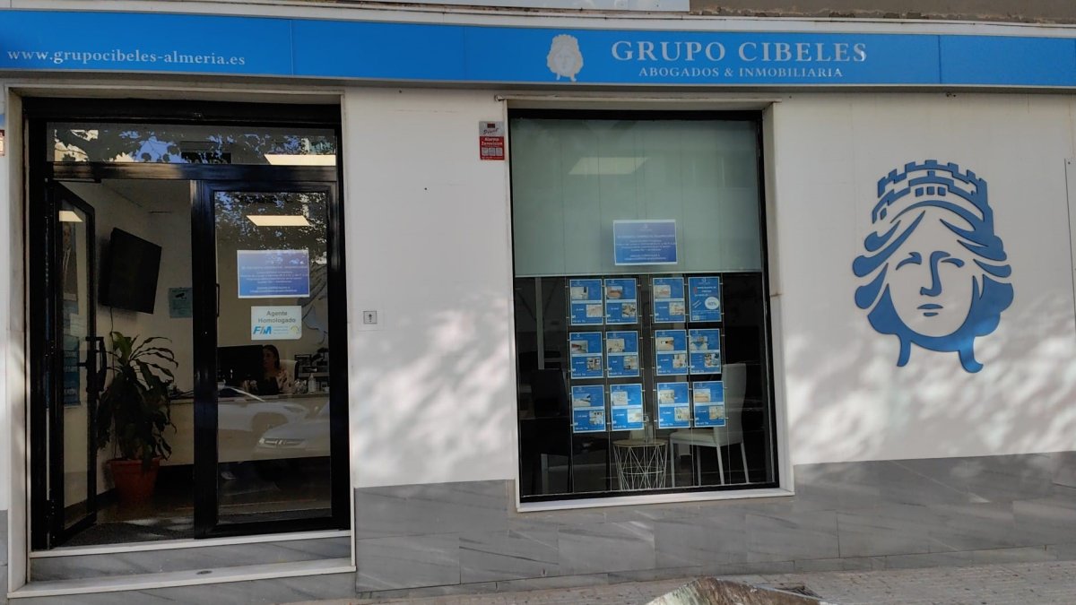 Grupo Cibeles en calle Rafael Alberti, 1.