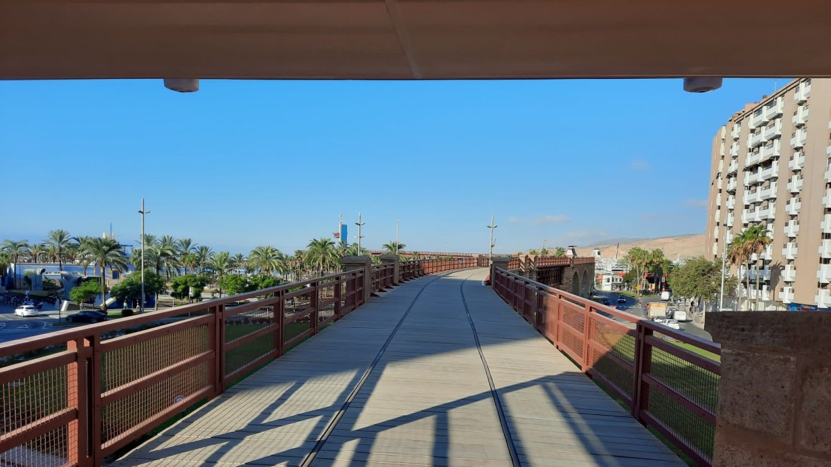 Entrada al Cable Inglés.