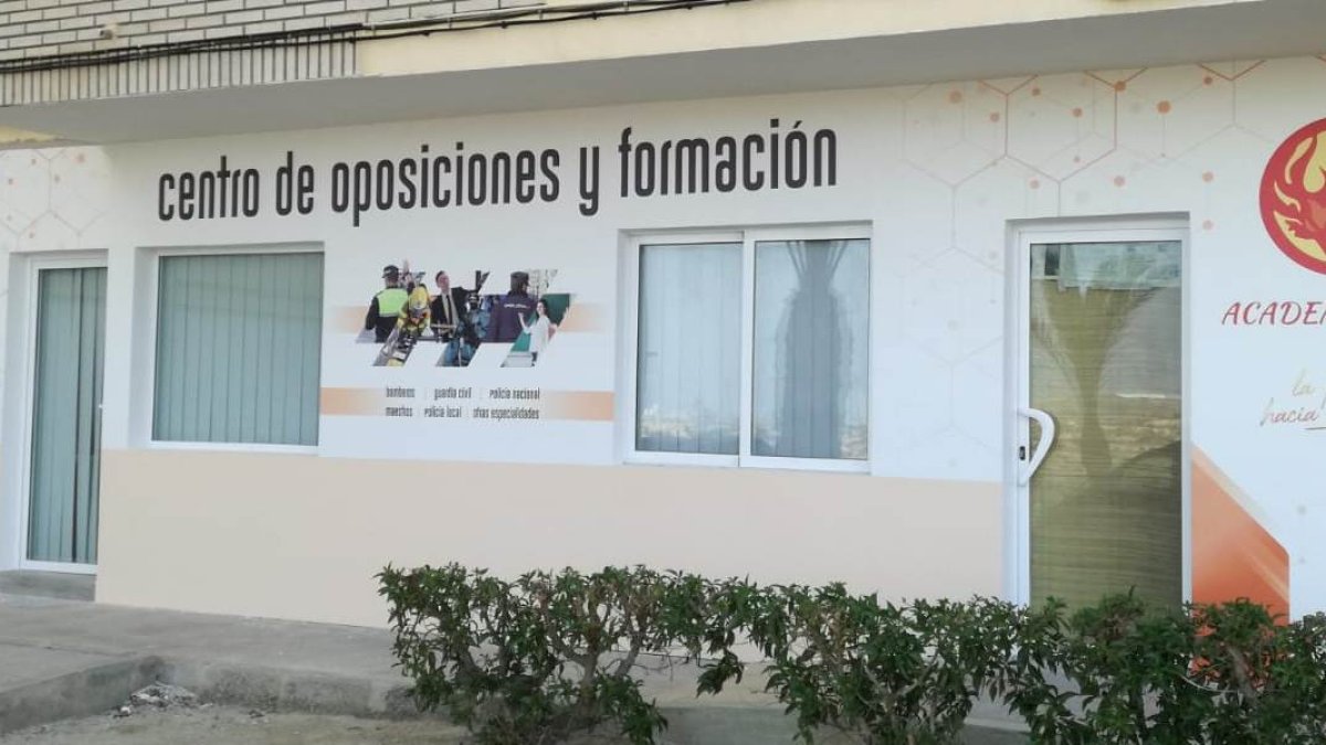 Instalaciones de la Academia Fénix en Vera.