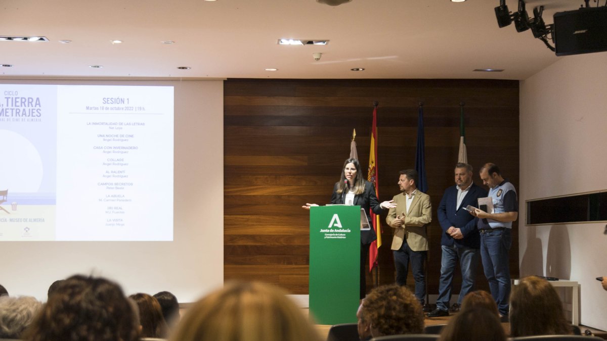 El presente ciclo abarca todos los géneros, desde la comedia al drama, pasando por el documental.