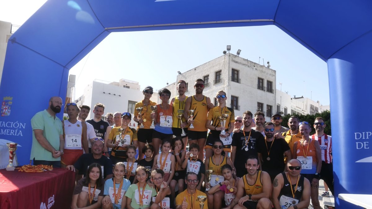 Participantes en la Carrera Popular de Mojácar.