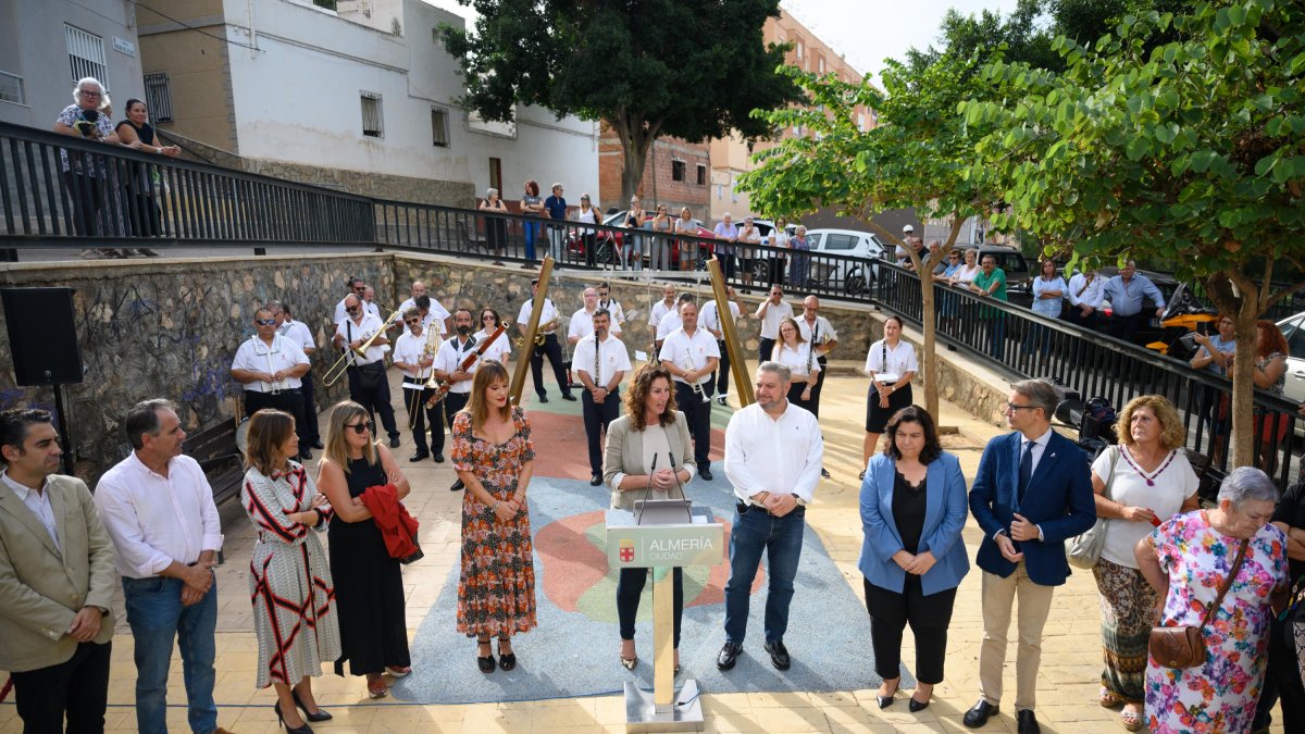 Inauguración del Parque Emilio de la farmacia.