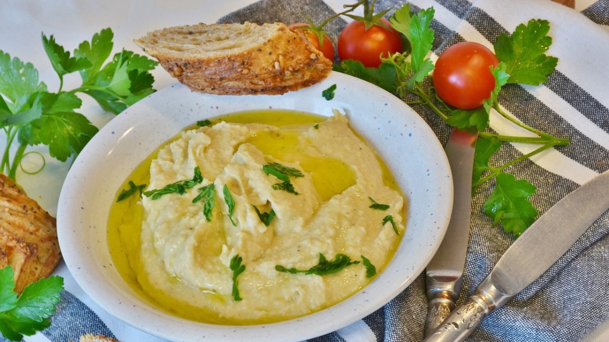 Hummus casero.