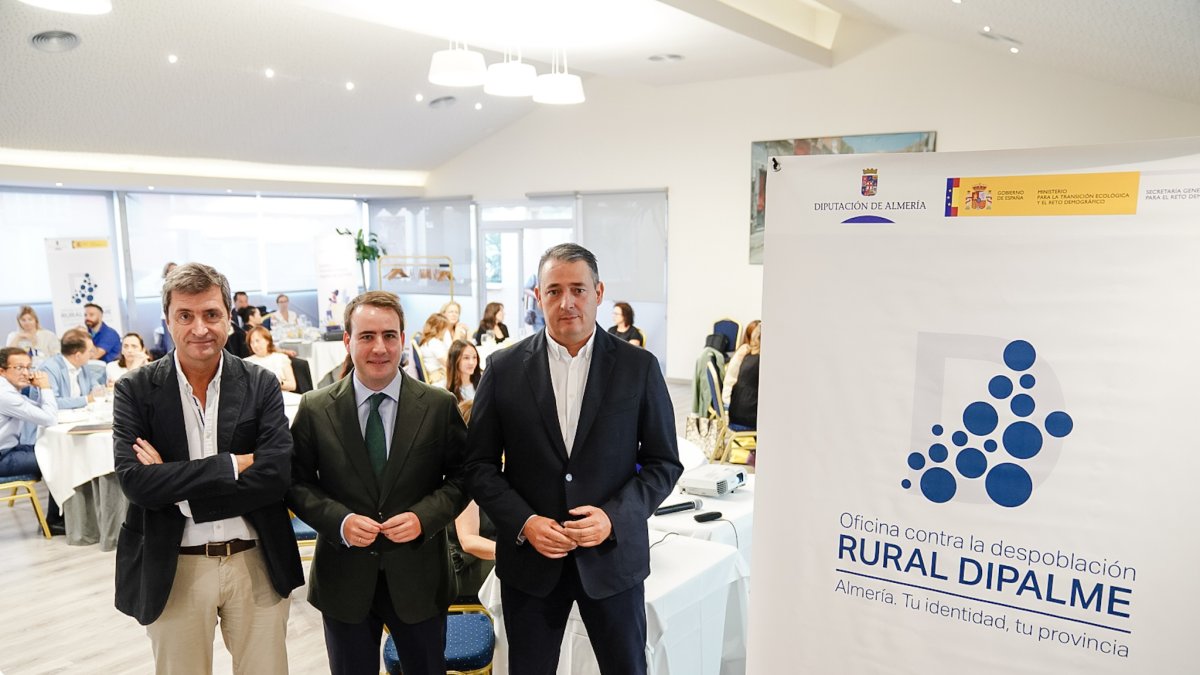 Apertura de la jornada organizada por la Diputación.