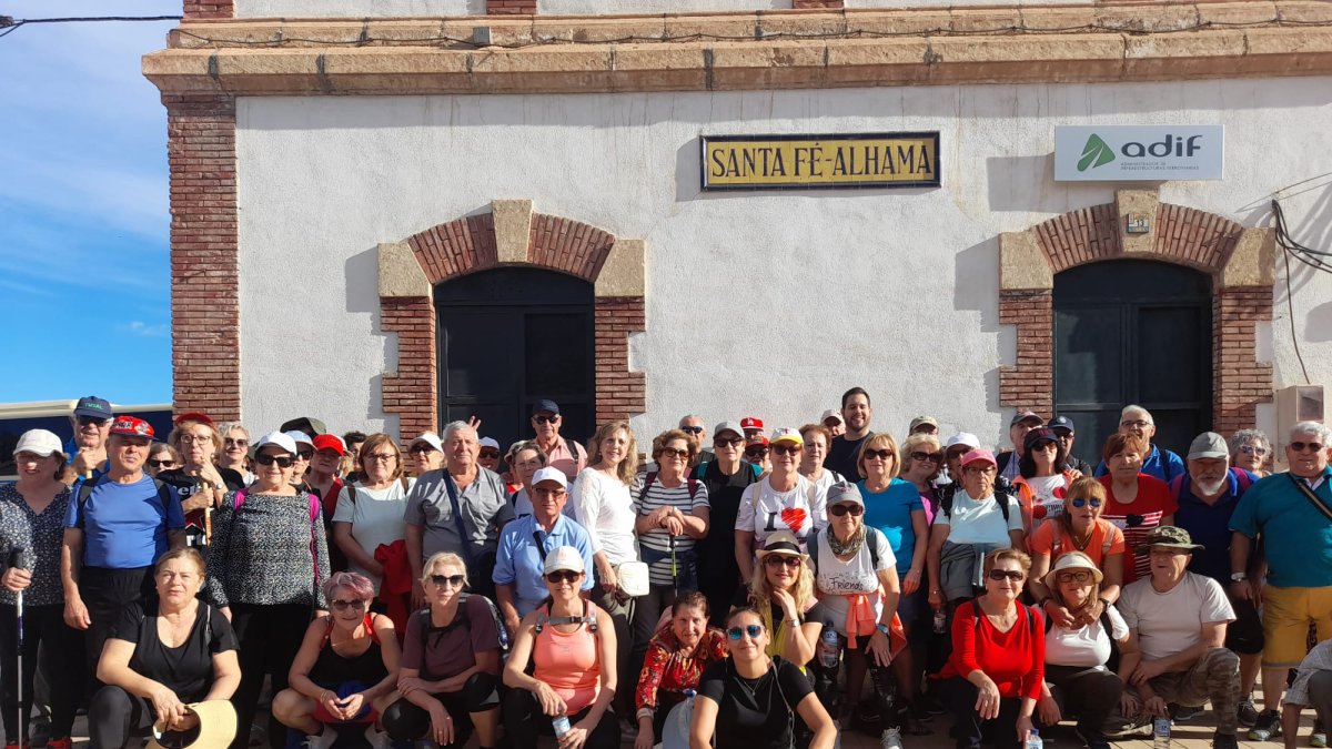 El senderismo en el Bajo Andarax, inicio del programa de los mayores vicarios.