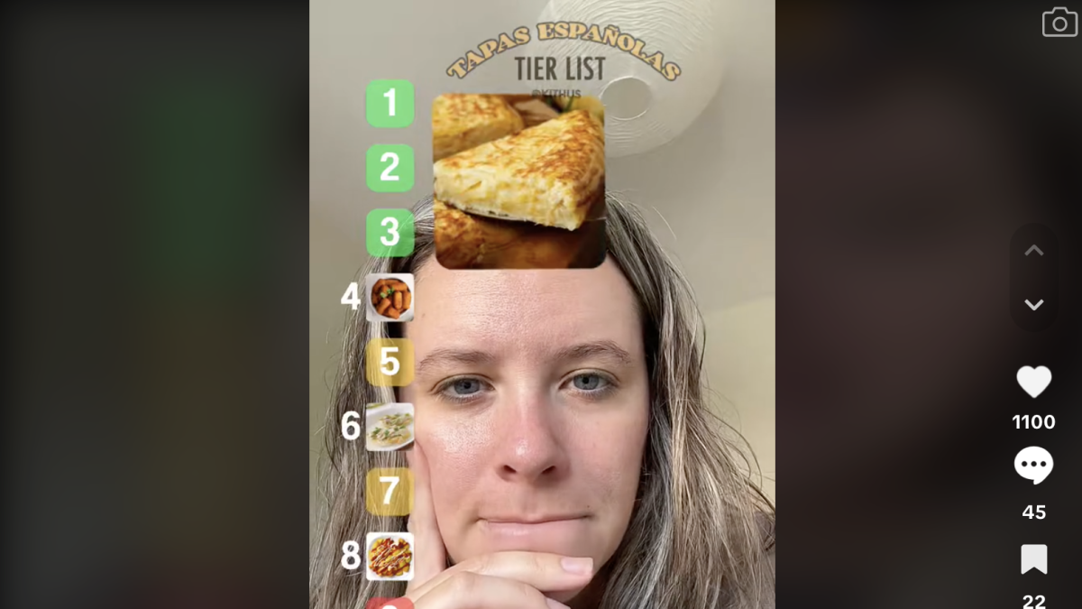 Una tiktoker estadounidense ordena las mejores tapas./ Lauren Oglesbee