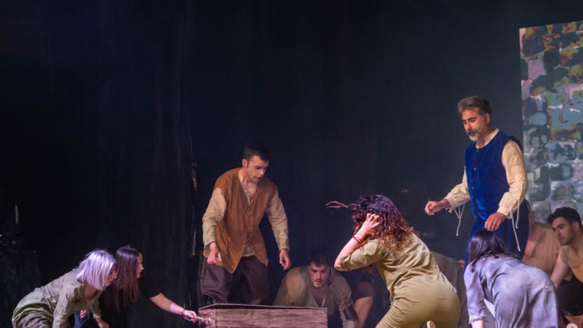 Uno de los ensayos previos a la celebración del musical el 10, 11 y 12 de noviembre.