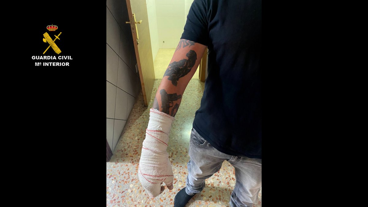 Uno de los detenidos.