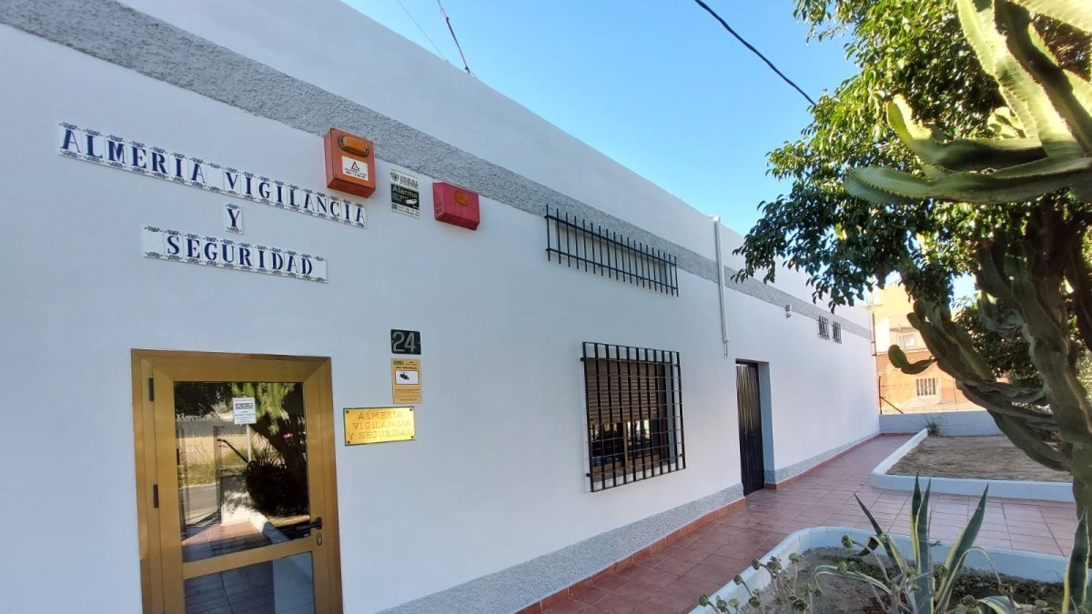 Vigilancia, protección y control con profesionales cualificados.