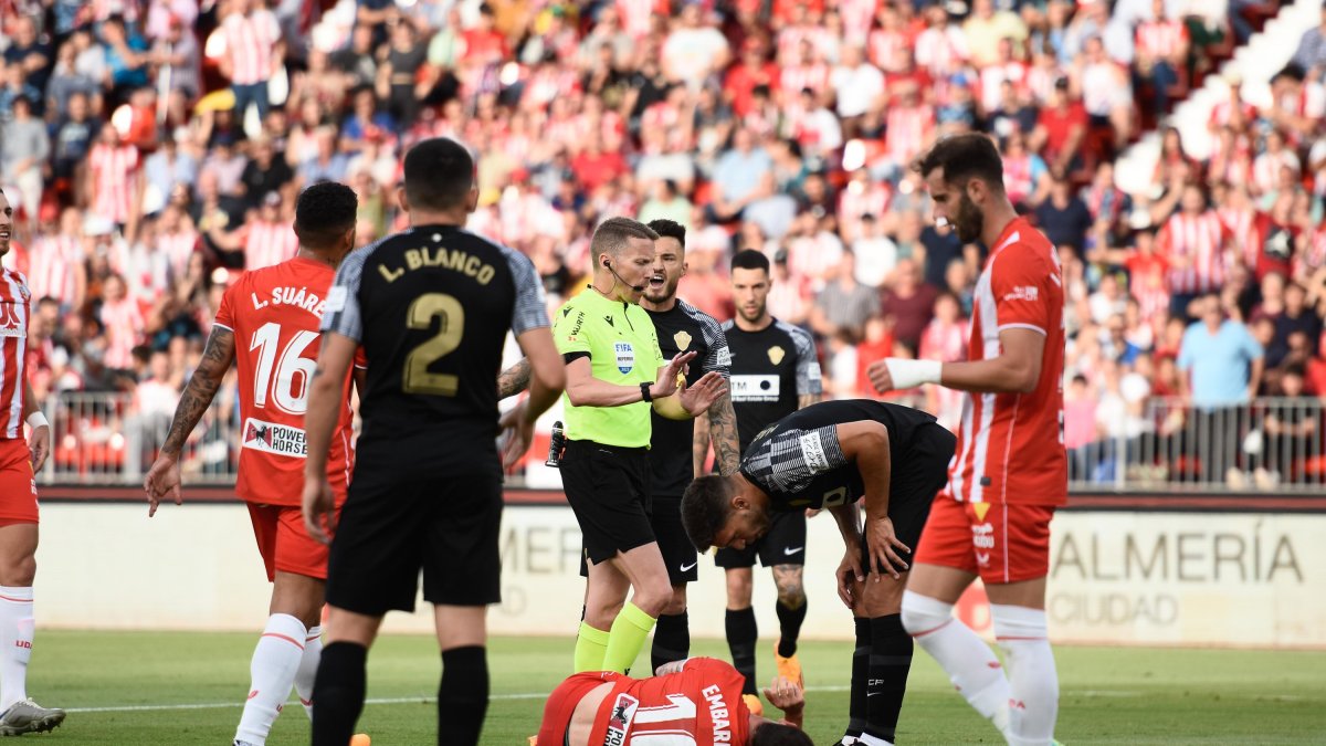 Estuvo en el Almería-Elche del pasado campeonato que finalizó con 2-1.