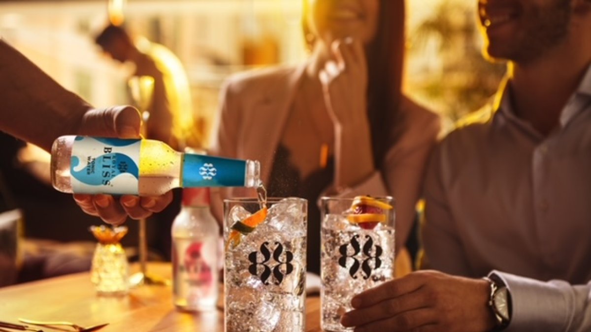 El \'tardeo\' una moda que se impone para recuperar las relaciones \'presenciales\'