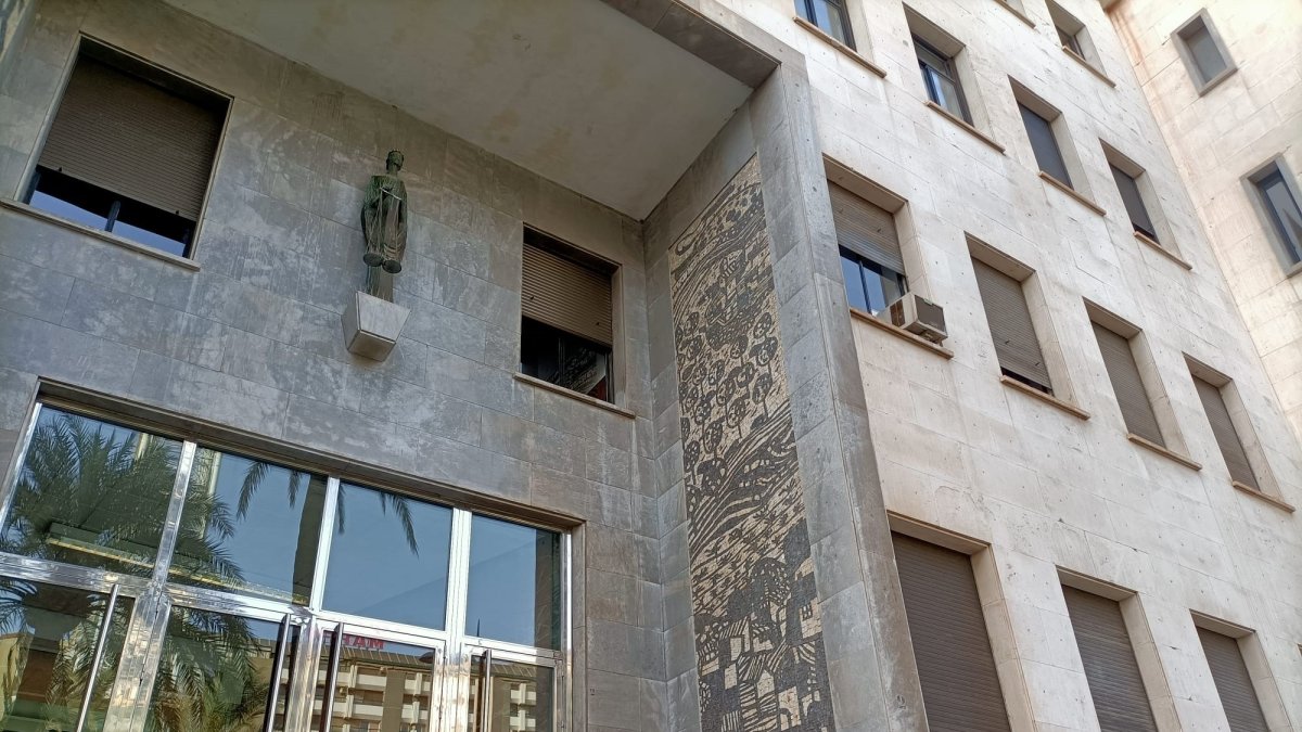 La navaja no ha sido tenida en cuenta por el jurado como una prueba \