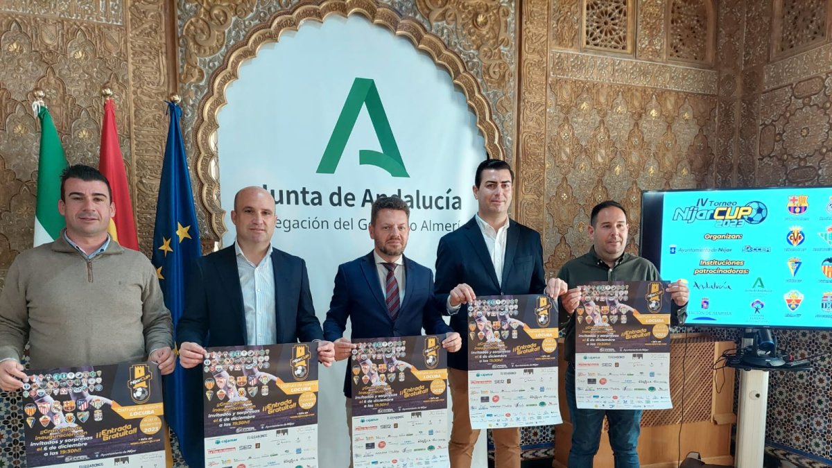 Las instituciones dando el pistoletazo de salida a la Níjar Cup que se celebra la semana que viene.