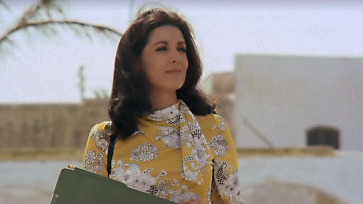 Concha Velasco en un fotograma de la película ‘Susana’ (1969), de Mariano Ozores, rodada en Roquetas. Foto: FlixOlé.