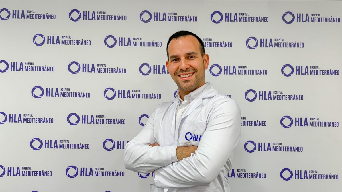Doctor Daniel Donaire del Hospital HLA Mediterráneo.