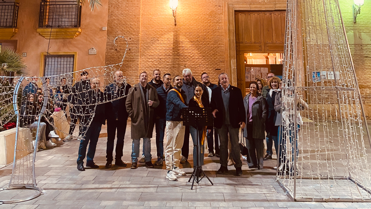 El equipo de gobierno de Pulpí en el encendido de luces navideñas del municipio.