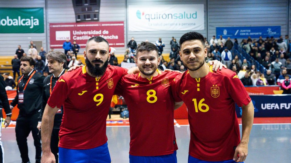 Juan Emilio, Pani y Cortés, los tres almerienses juntos después de la clasificación.