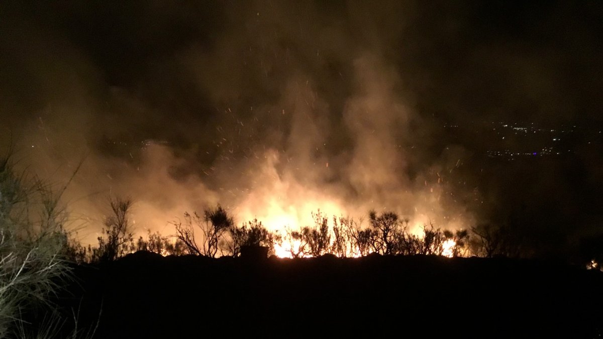 Incendio en Sierra Cabrera.