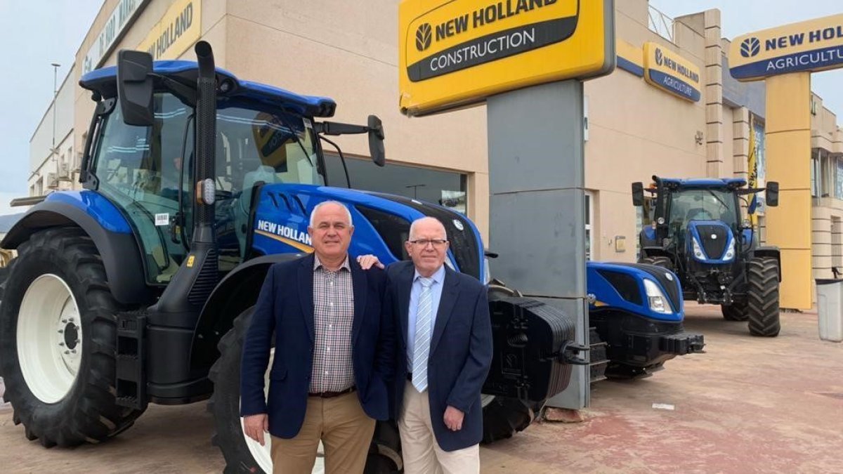 De Haro Mañas, ubicada en Vera, fue creada en 1995 por los hermanos José Francisco y Eduardo De Haro Mañas.