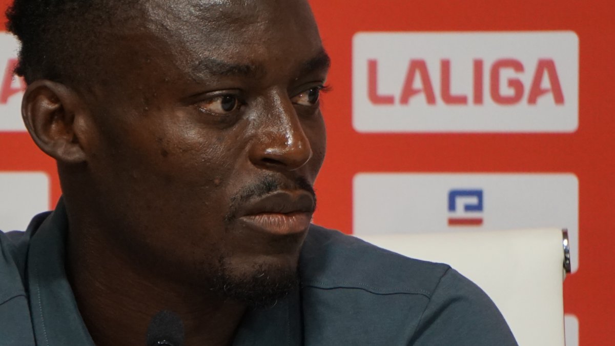 El jugador internacional por Ghana espera noticias de su Selección.