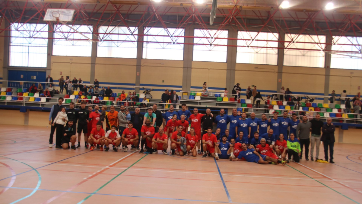La gran familia del balonmano almeriense no podía faltar.