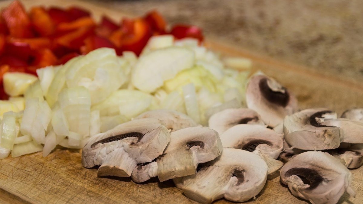 Setas salteadas con jamón.