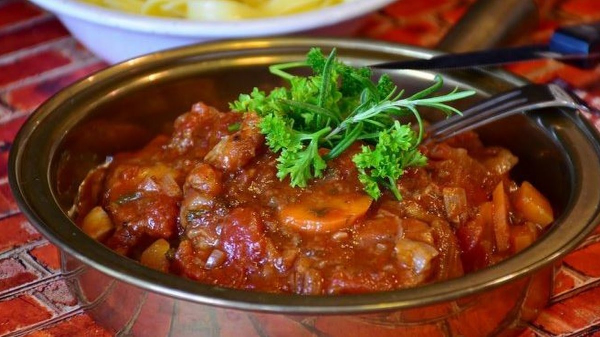 Ternera guisada al pimentón.
