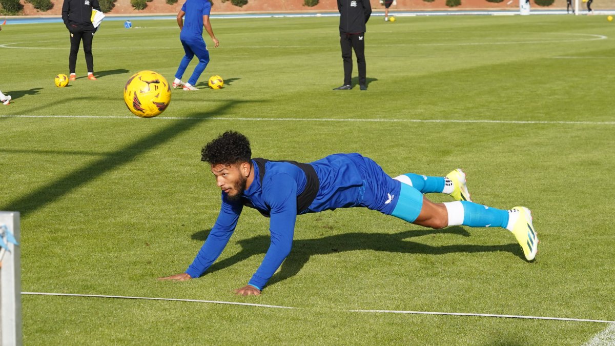 La vuelta de Luis Suárez traerá aire fresco y nuevas posibilidades tácticas para Garitano.