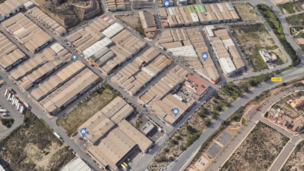 Polígono La Juaida, en Viator.
