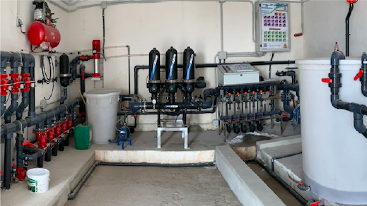 Un sistema de fertirrigación.