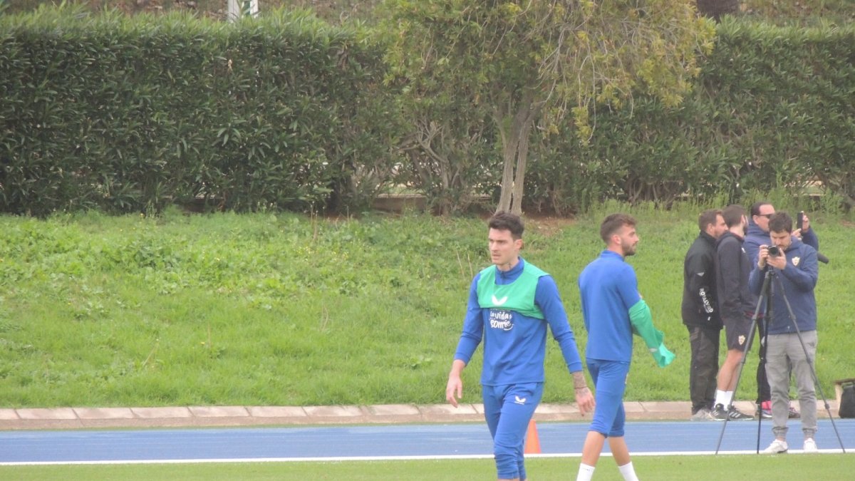 La nueva incorporación ha comenzado a entrenar con la plantilla del Almería este sábado.