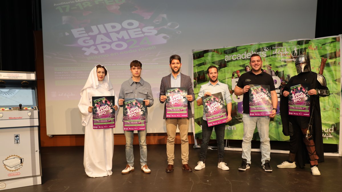 Presentación de \'Ejido Games Xpo 24\' en la Sala B del Auditorio.
