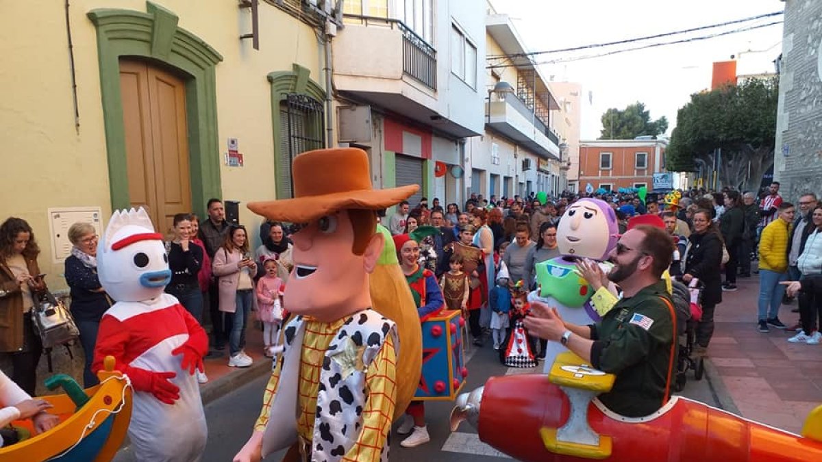 Un desfile de carnaval pasado en Huércal de Almería.