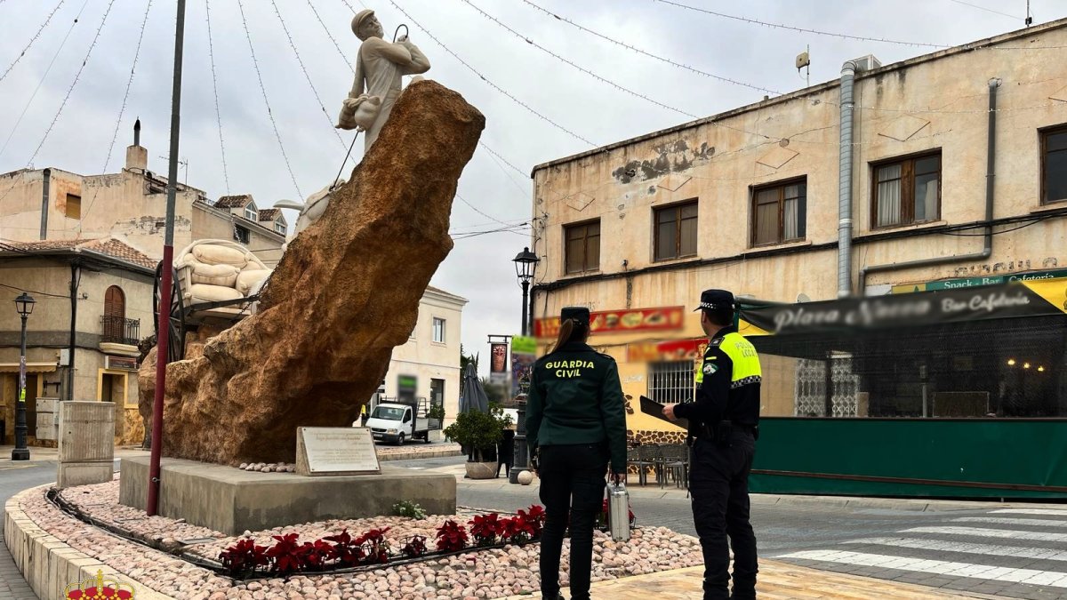 Archivo de la Policía Local y la Guardia Civil.