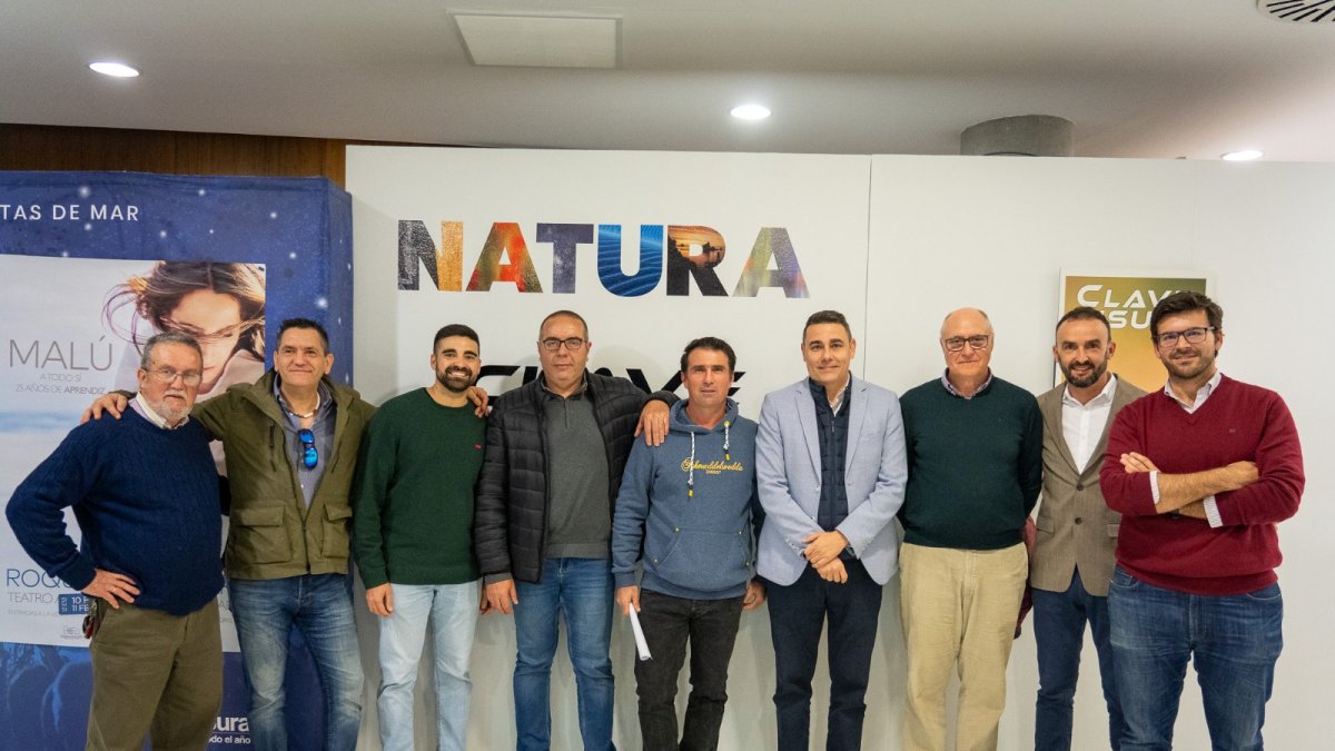 Foto de familia de Grupo Visual en la inauguración de la exposición.