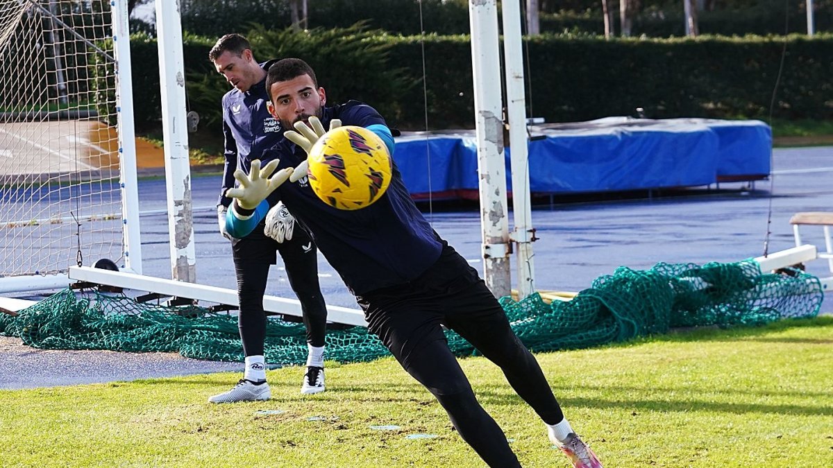 Luis Maximiano está listo para un partido especial frente al Granada.
