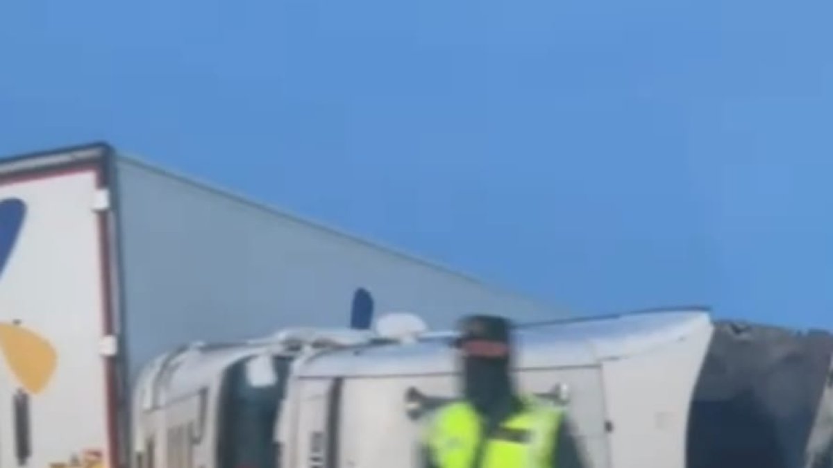 Fotograma de uno de los vídeos del suceso que circulan por aplicaciones de mensajería.