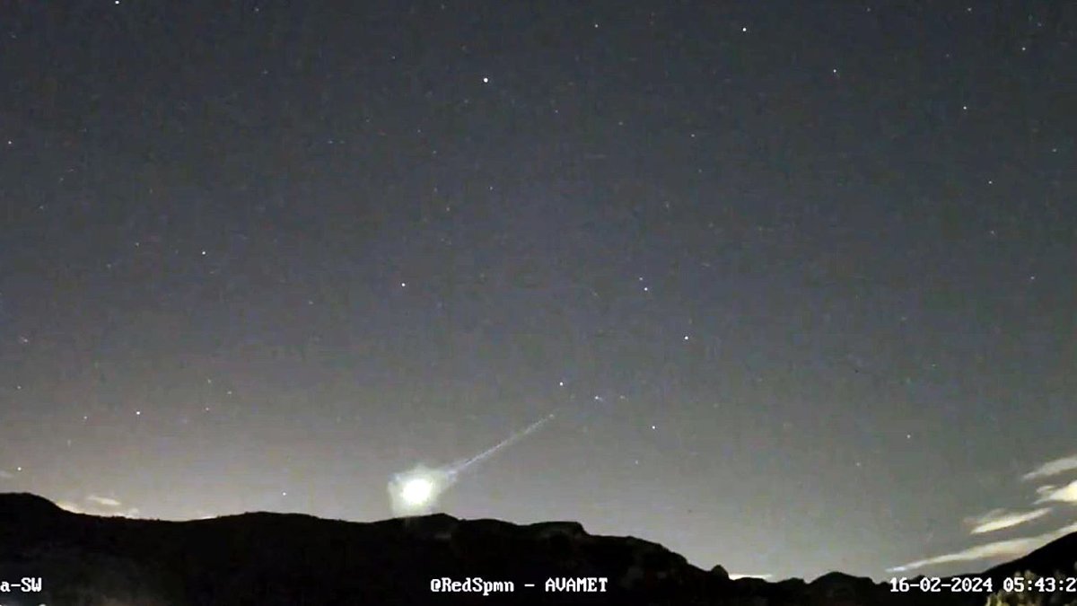 El bólido captado desde Valencia.